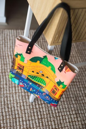 Iconic Melbourne Flinders St Station Handbag