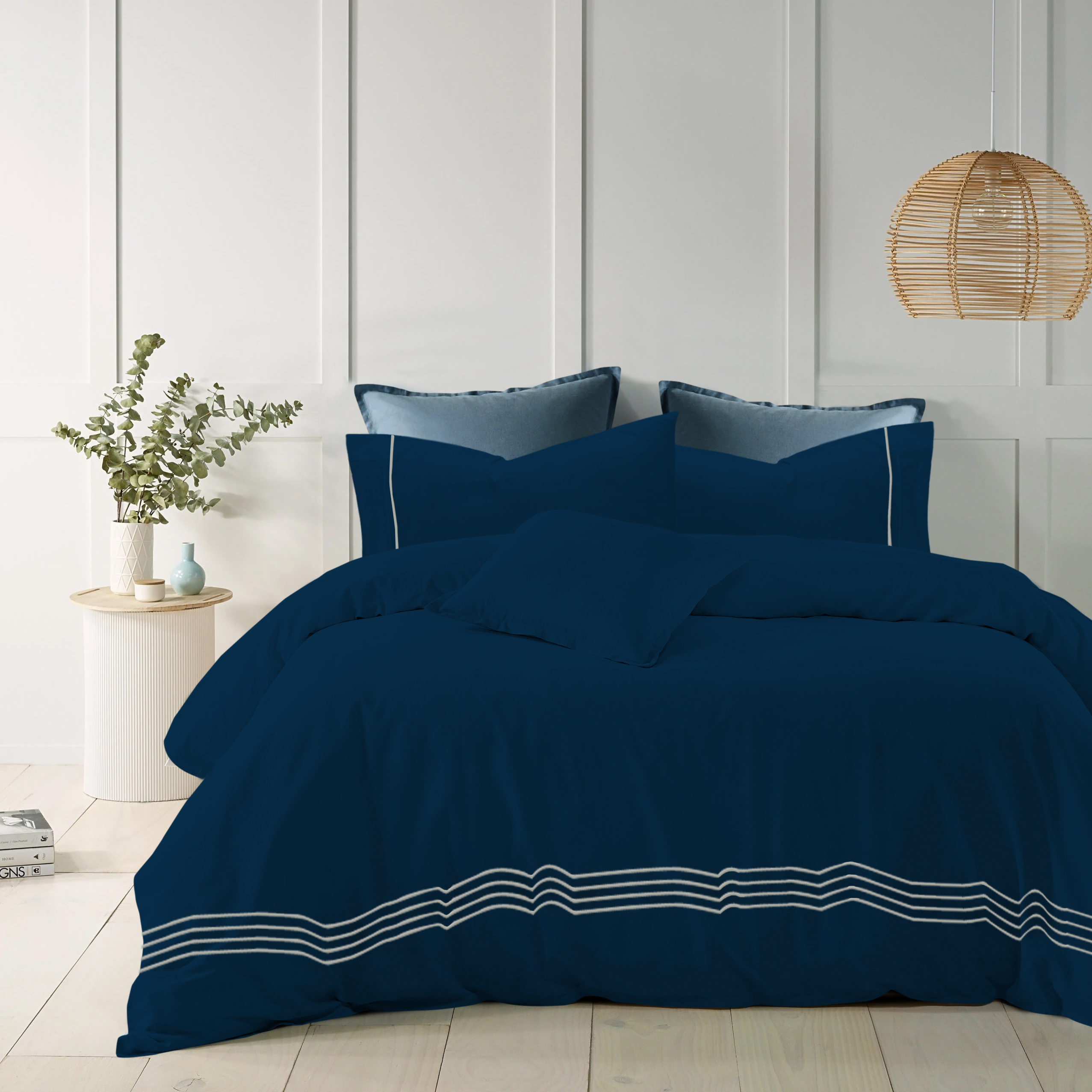 Bedding King 1200TC Pure Cotton 3pcs Embroidered Quilt Cover – Navy