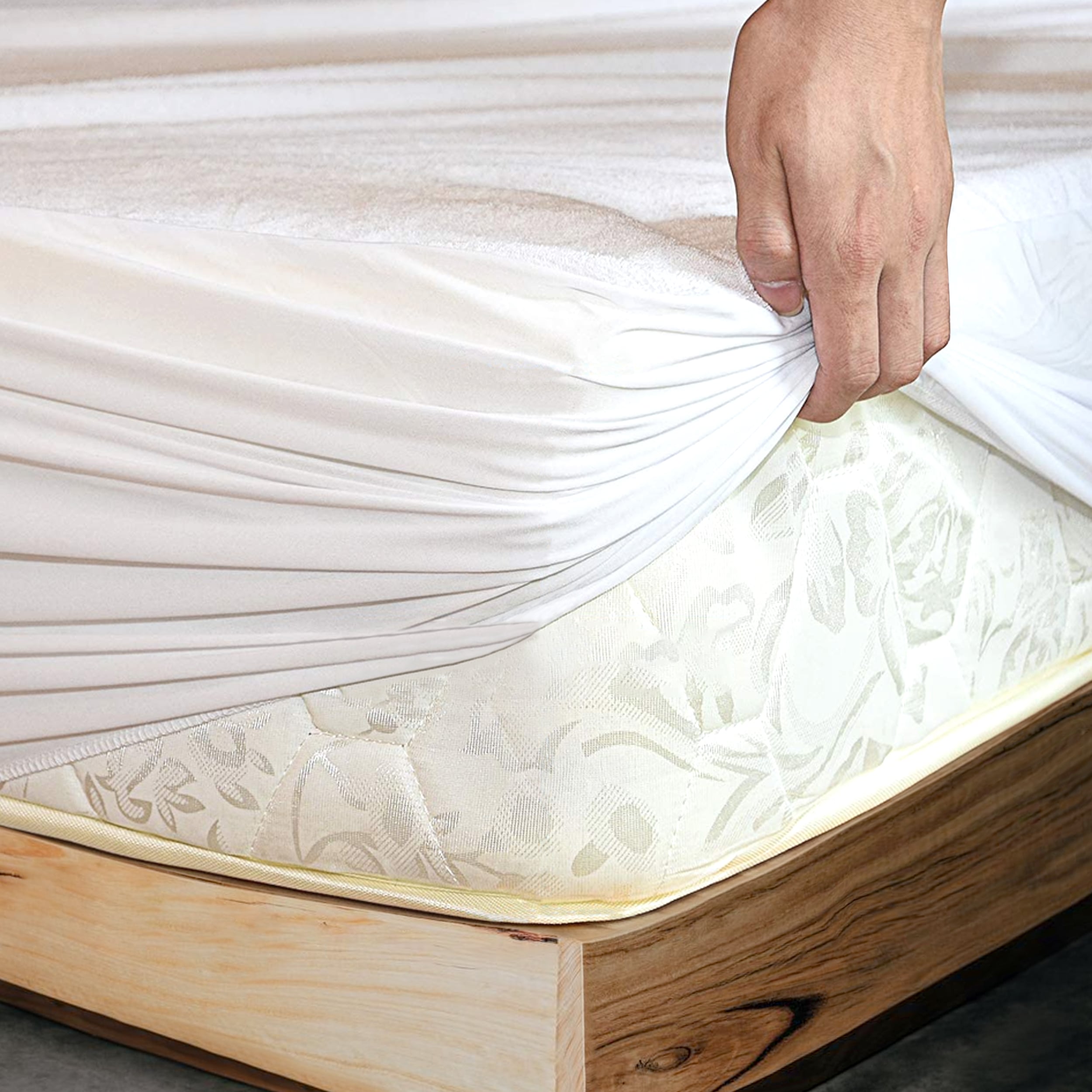 Bedding King Terry Toweling Waterproof Mattress Protector – White
