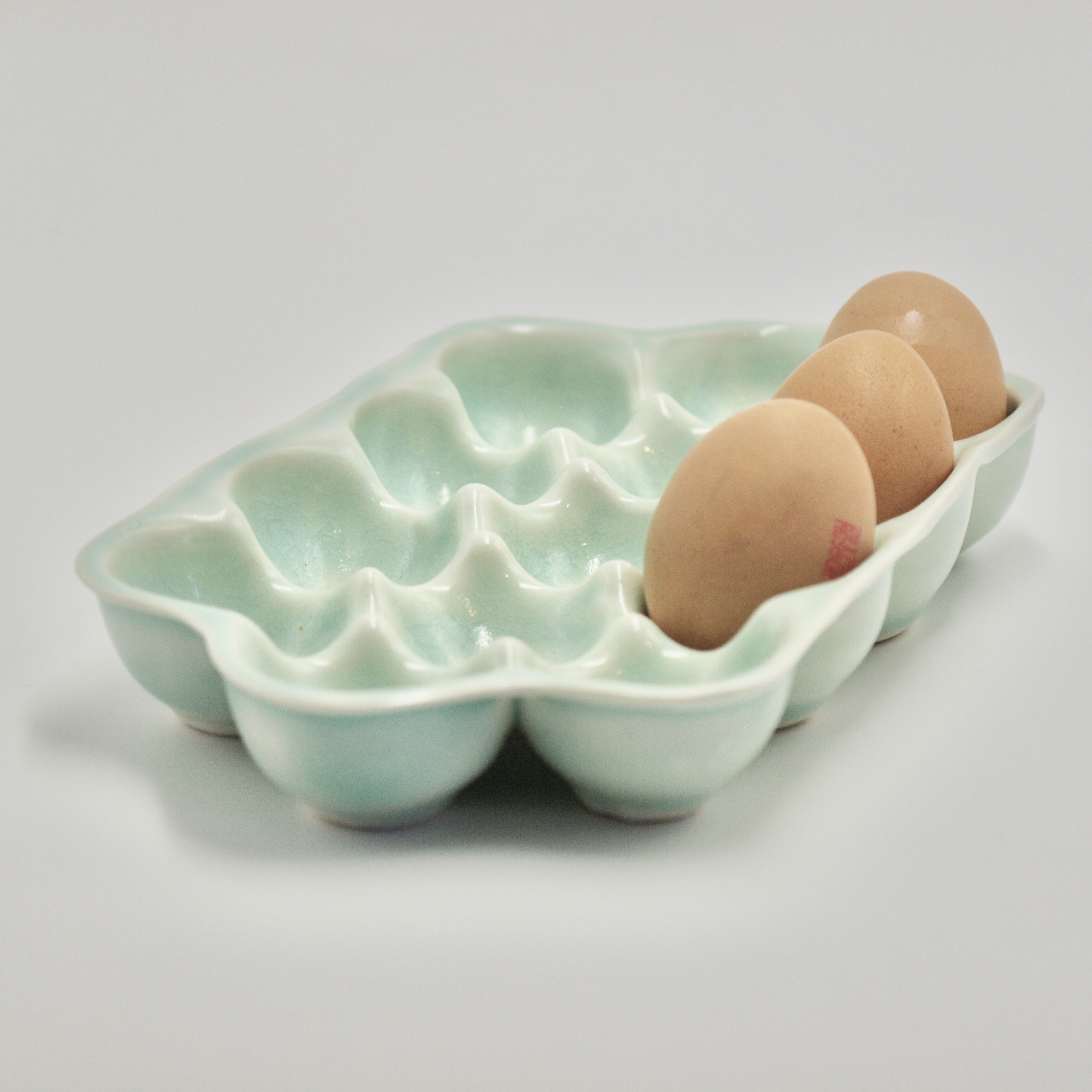 Wholesale Baker's Dozen (13 egg crate) Sian Thomas Ceramics Fieldfolio