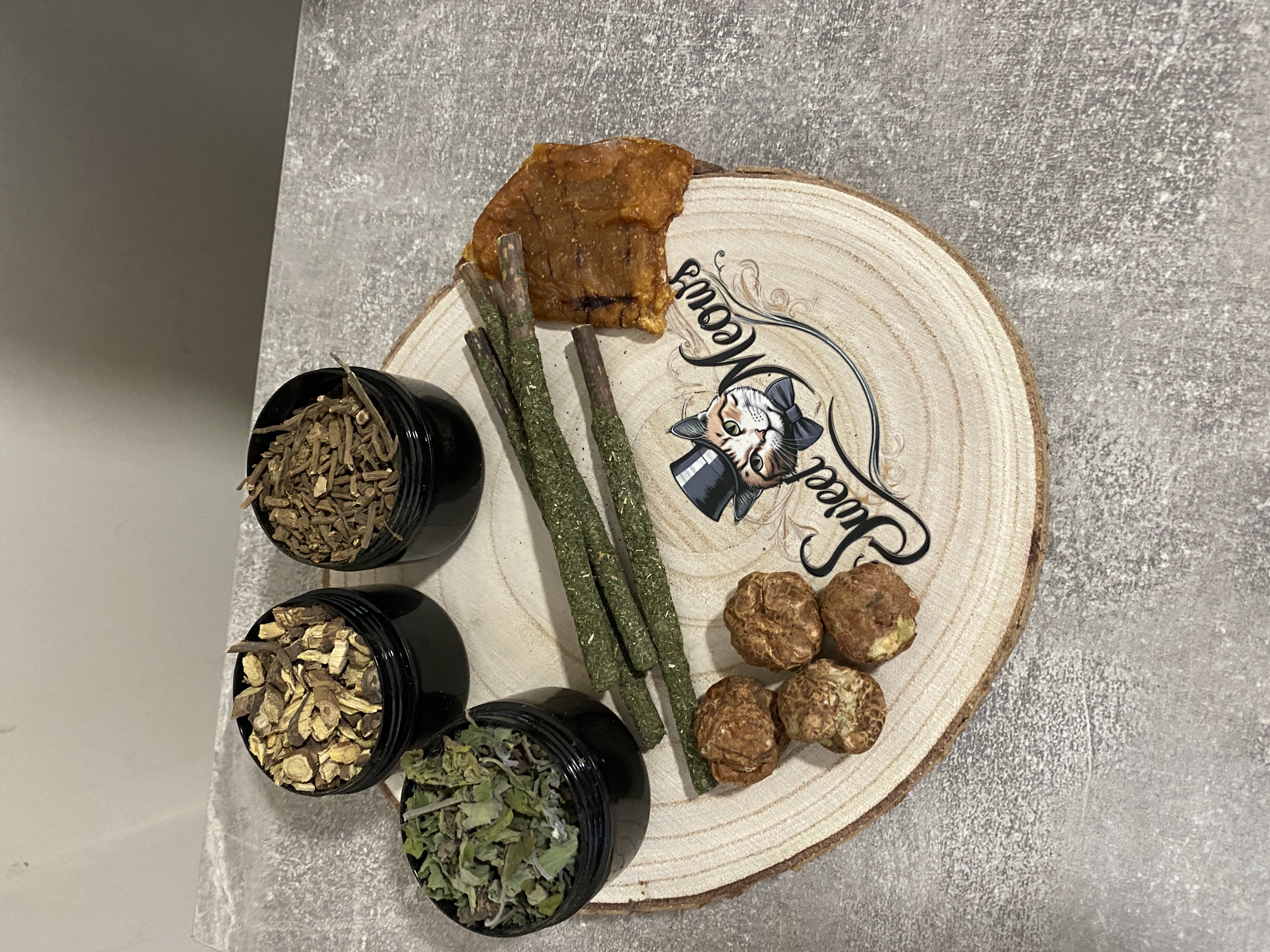 Nipcuterie Board, Snacks for Cats, Charcuterie for Cats, Taster Board