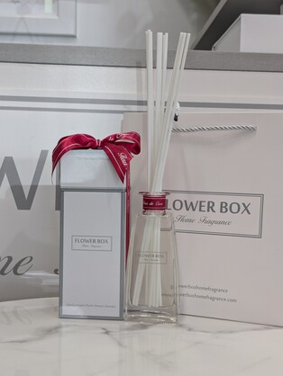 Fleur de Coco- Standard Diffuser 210ml- Christmas Limited Release 2025
