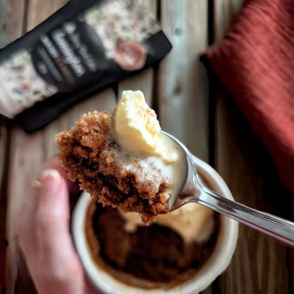 Lamington Mud Cake in a Mug 80g