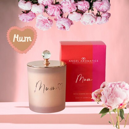 Mothers Day Pink Crystal Knob Candle 270g