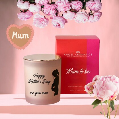 Mum to Be Candle with Bump