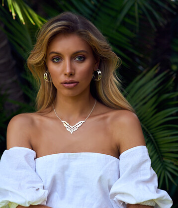 Screen Goddess Necklace Silver