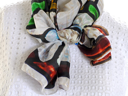 SILK TABBI SCARF: Convent Style