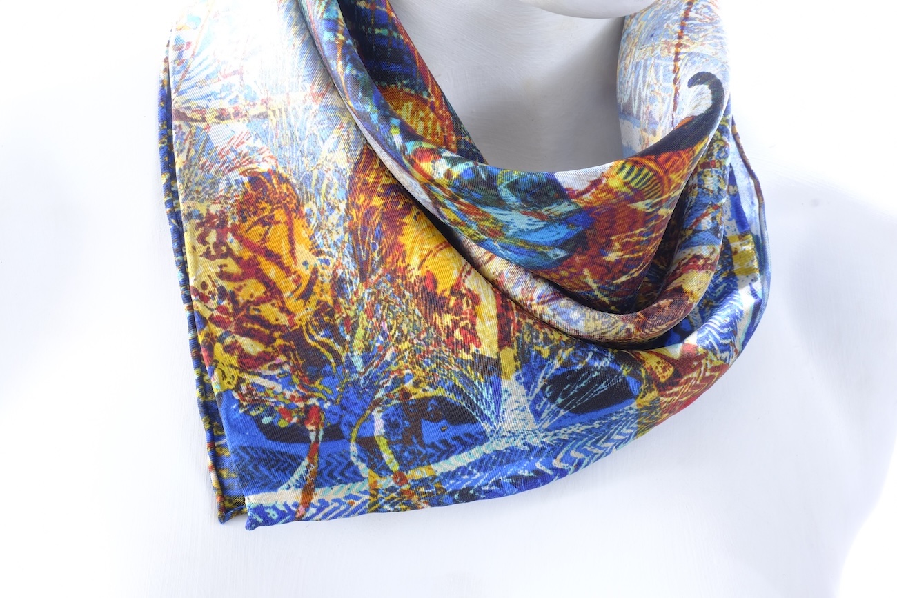 SILK TWILL MINI SCARF: Eye of Horus