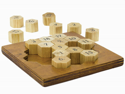 GREAT MINDS ARISTOTLE'S NUMBER