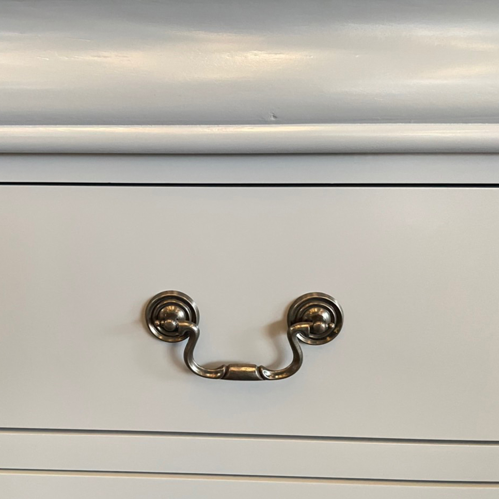 Solid Wooden Grey Colour Tallboy With 5 Drawers Metal Handles