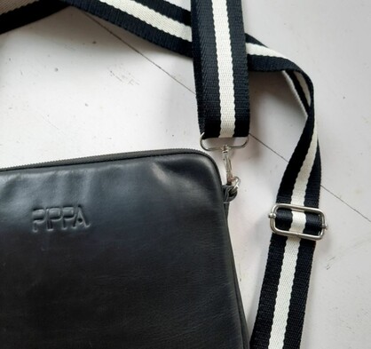 City Bag - Black
