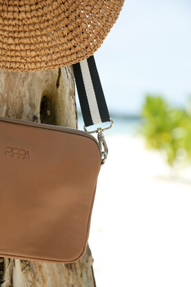City Bag - Tan