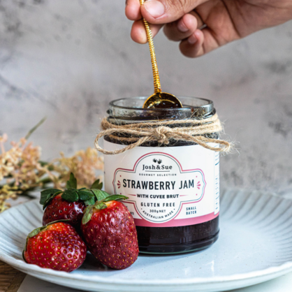 Josh&Sue Strawberry Jam with Cuvee Brut