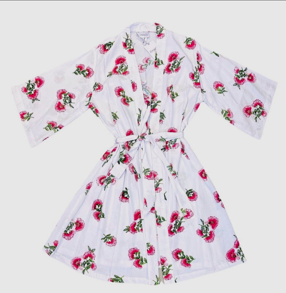 Pohutukawa robe