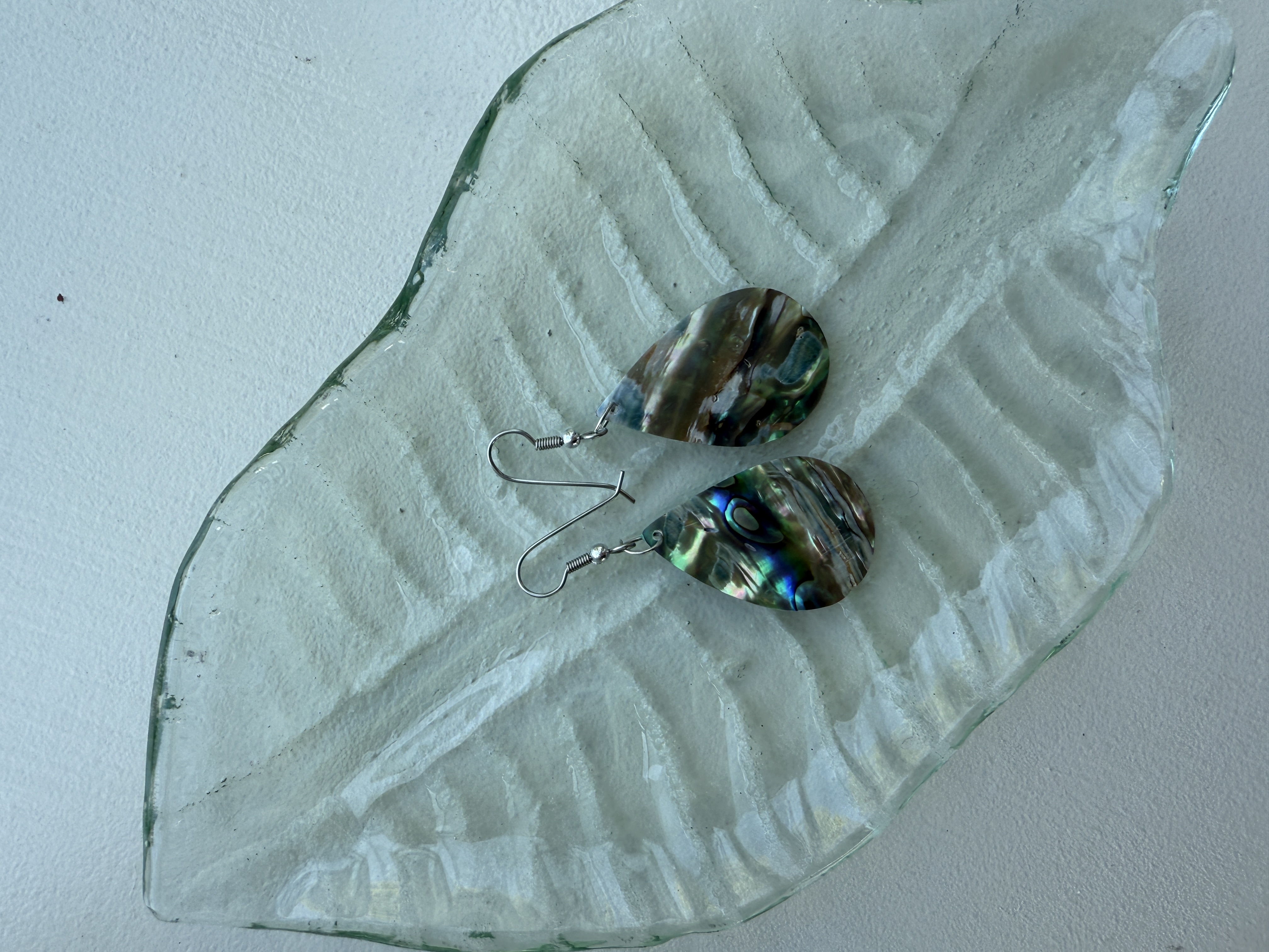 Paua shell teardrop - small