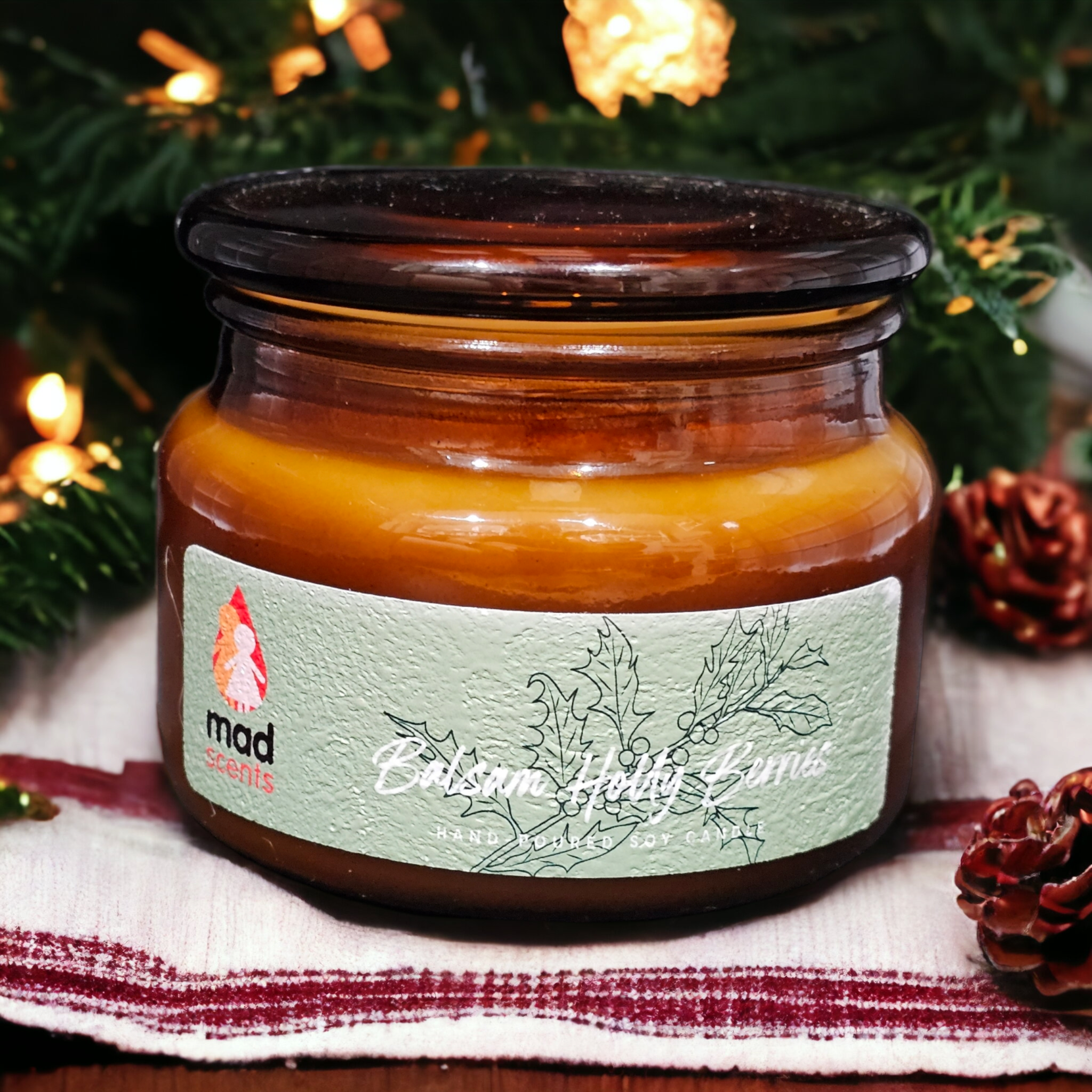 Balsam Holly Berries - Wood Wick Christmas Candle