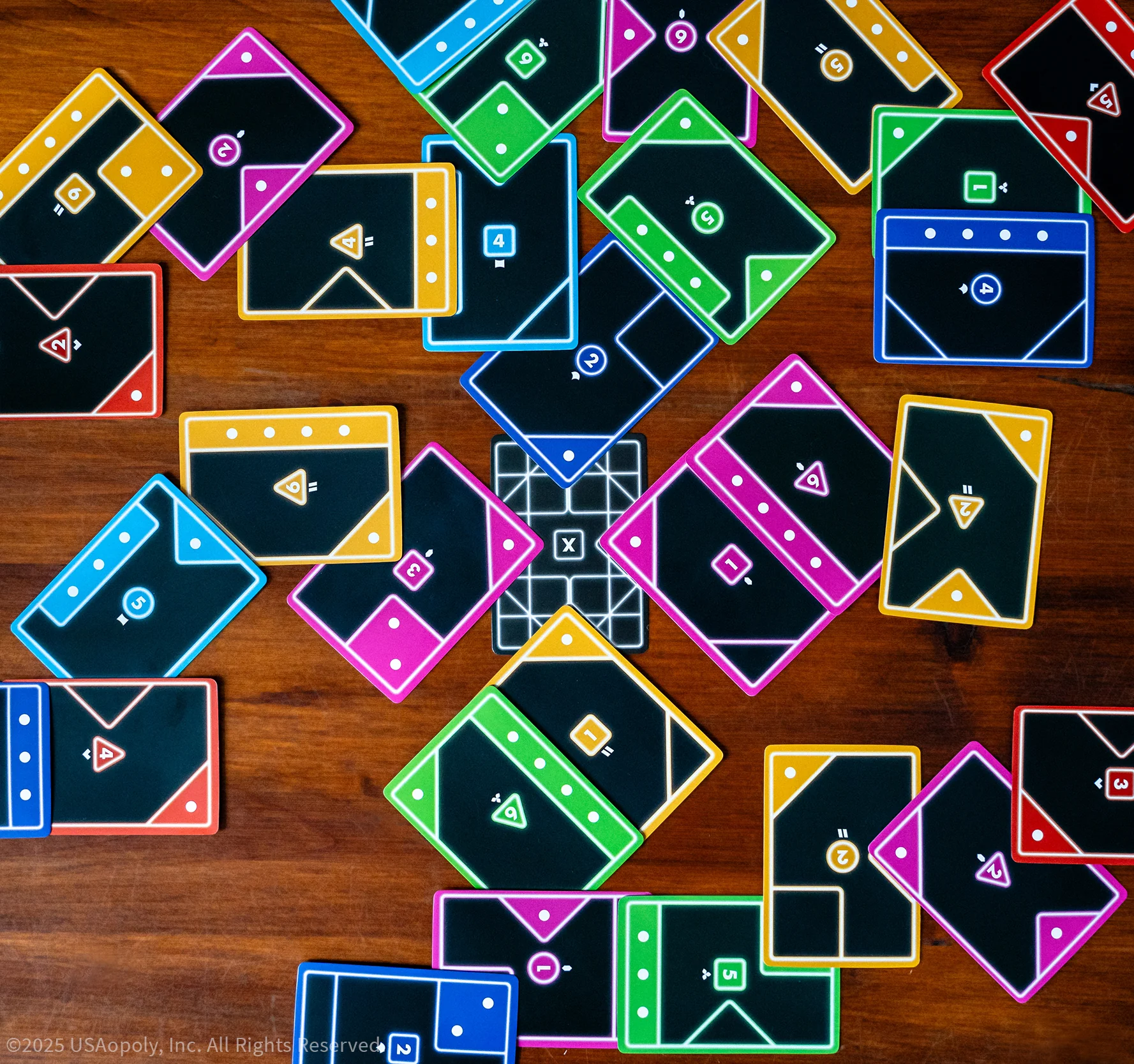 Tacta Game, Hang Sell
