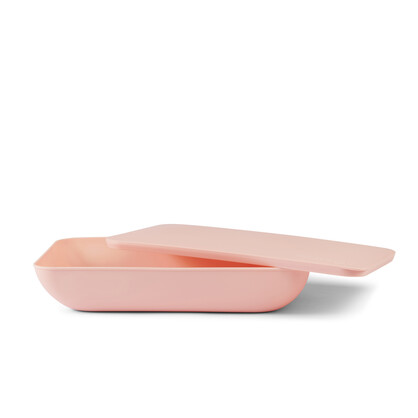 Serving platter with a lid — the rectangle