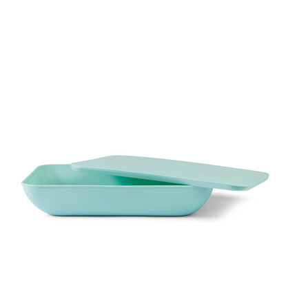 Serving platter with a lid — the rectangle