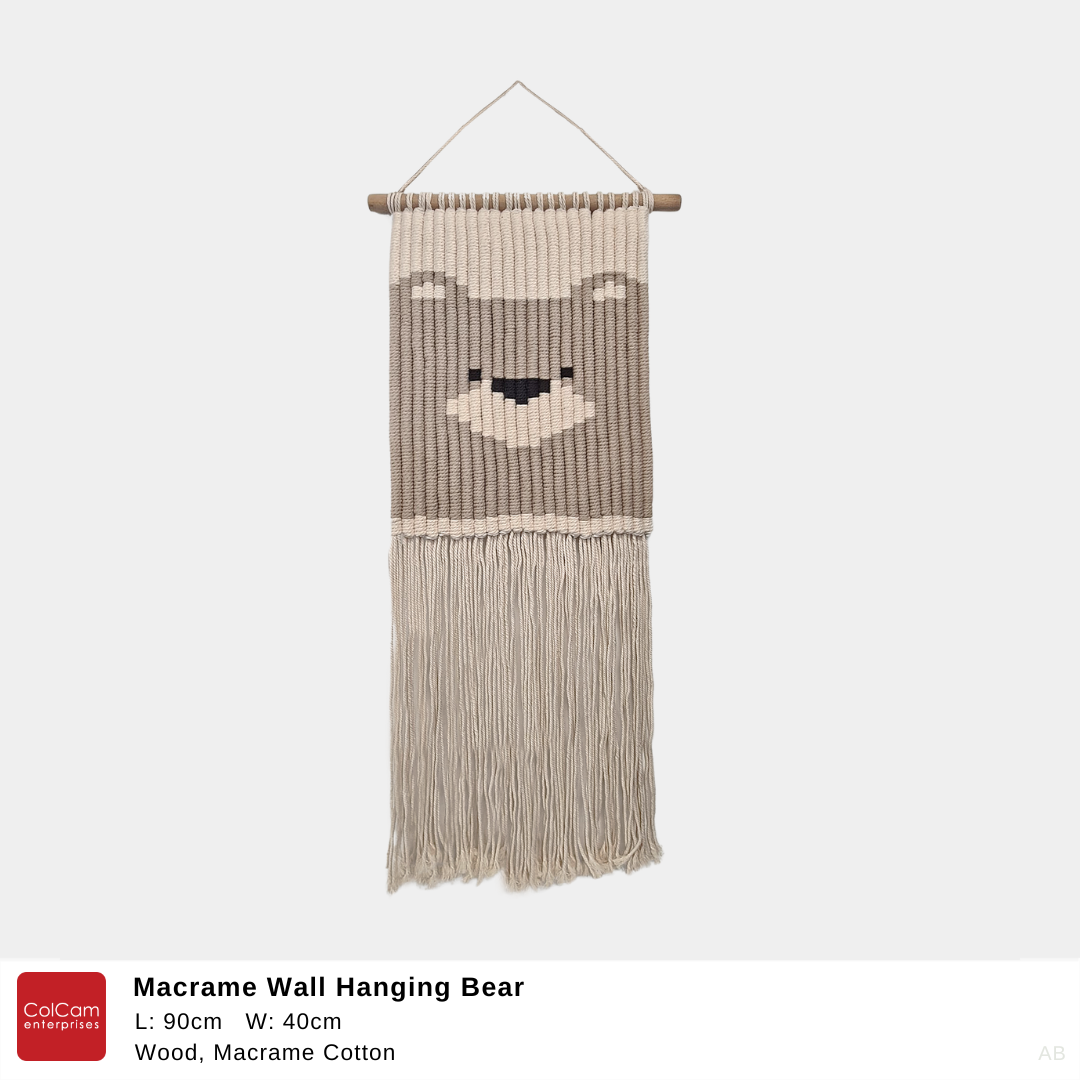 ! Macrame Wall Hanging Bear