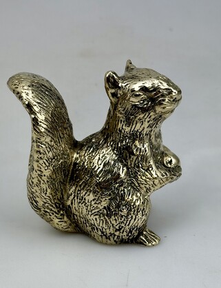Squirrel Brass Medium