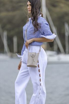 Lainey Oatmeal Phone Crossbody Bag