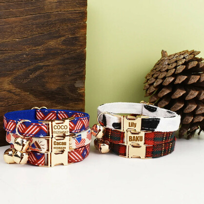 AnyWags Cat Collar Spotted Bow Small with Safety Buckle, Bell, and Durable Strap Stylish and Comfortable Pet Accessory
