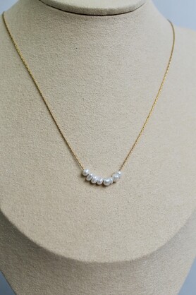 FRESHWATER PEARLS NECKLACE