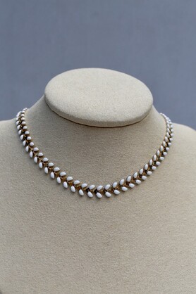 CHEVRON ENAMEL CHAIN NECKLACE - 2 COLORS