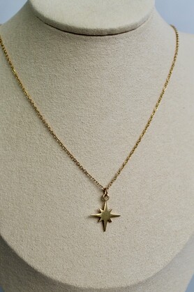 NORTH STAR PENDANT NECKLACE