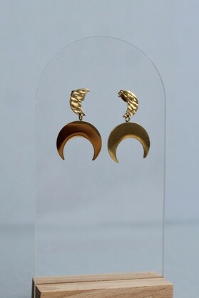 DOUBLE MOON STUDS