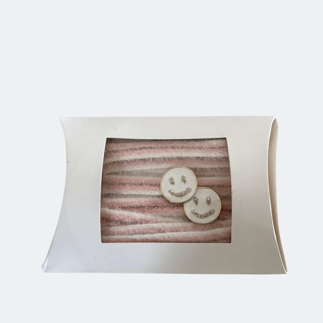 Pink Velvet Shoelaces with White Smiley Trims