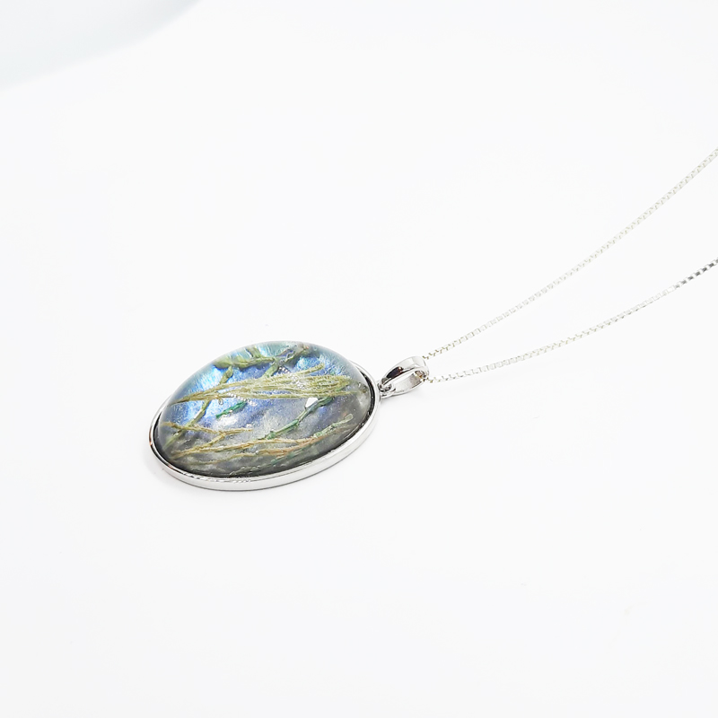 BOTANIGEM Ocean Breeze Necklace