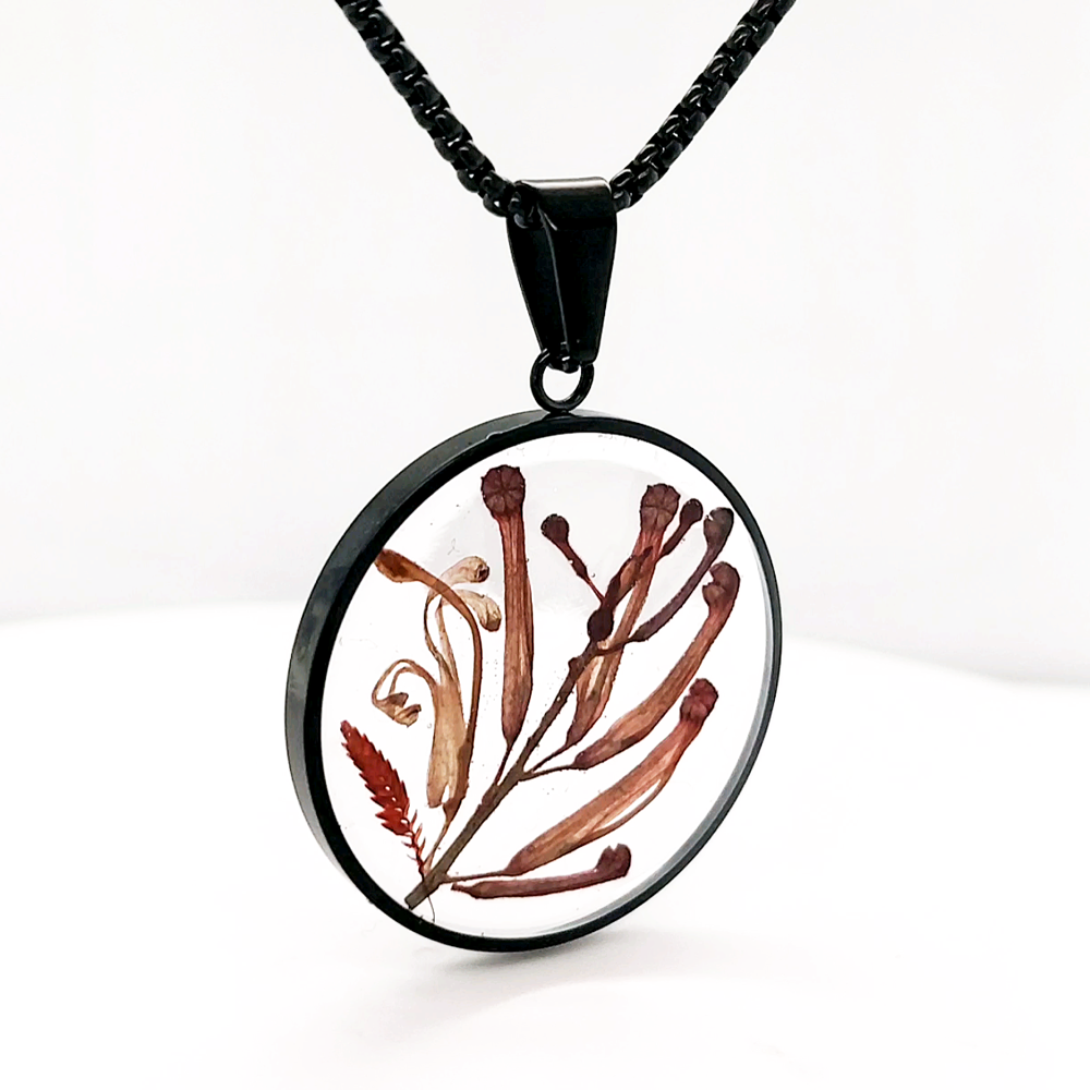 BOTANIGEM Graceful Grevillea Necklace