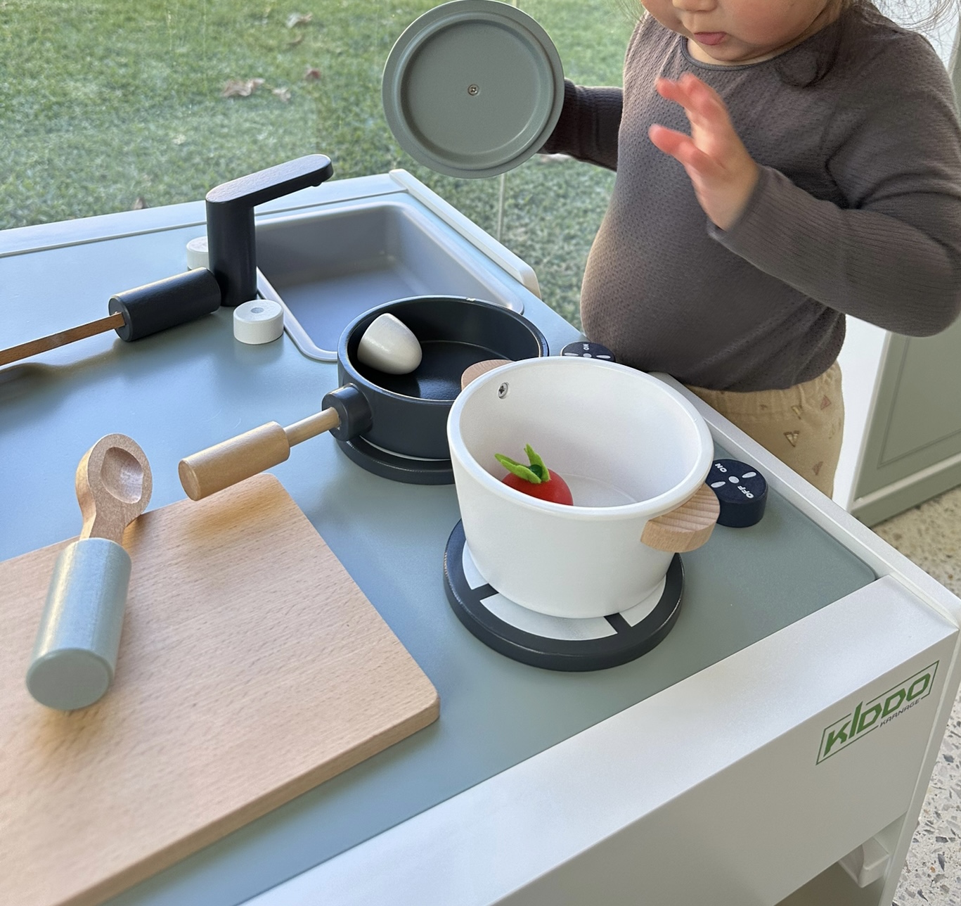 Karnage Kitchen Set