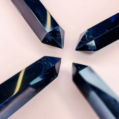Black Obsidian Crystal Tower Point Generator - Protection