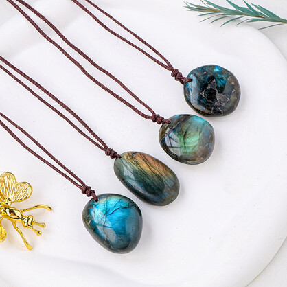 Labradorite Necklace - Shimmering Magic