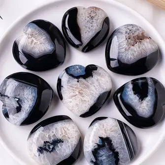 Black Agate Heart: Embrace Strength, Protection & Inner Balance