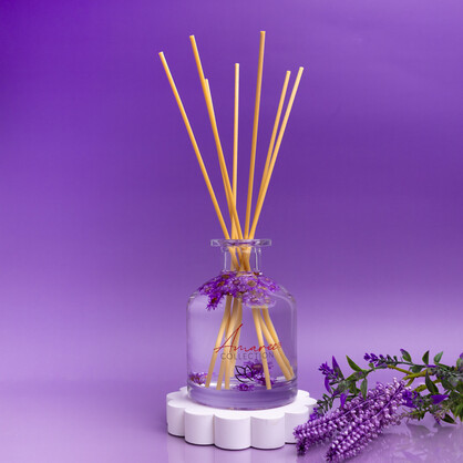 Reed Diffuser: Black Amber & Lavender