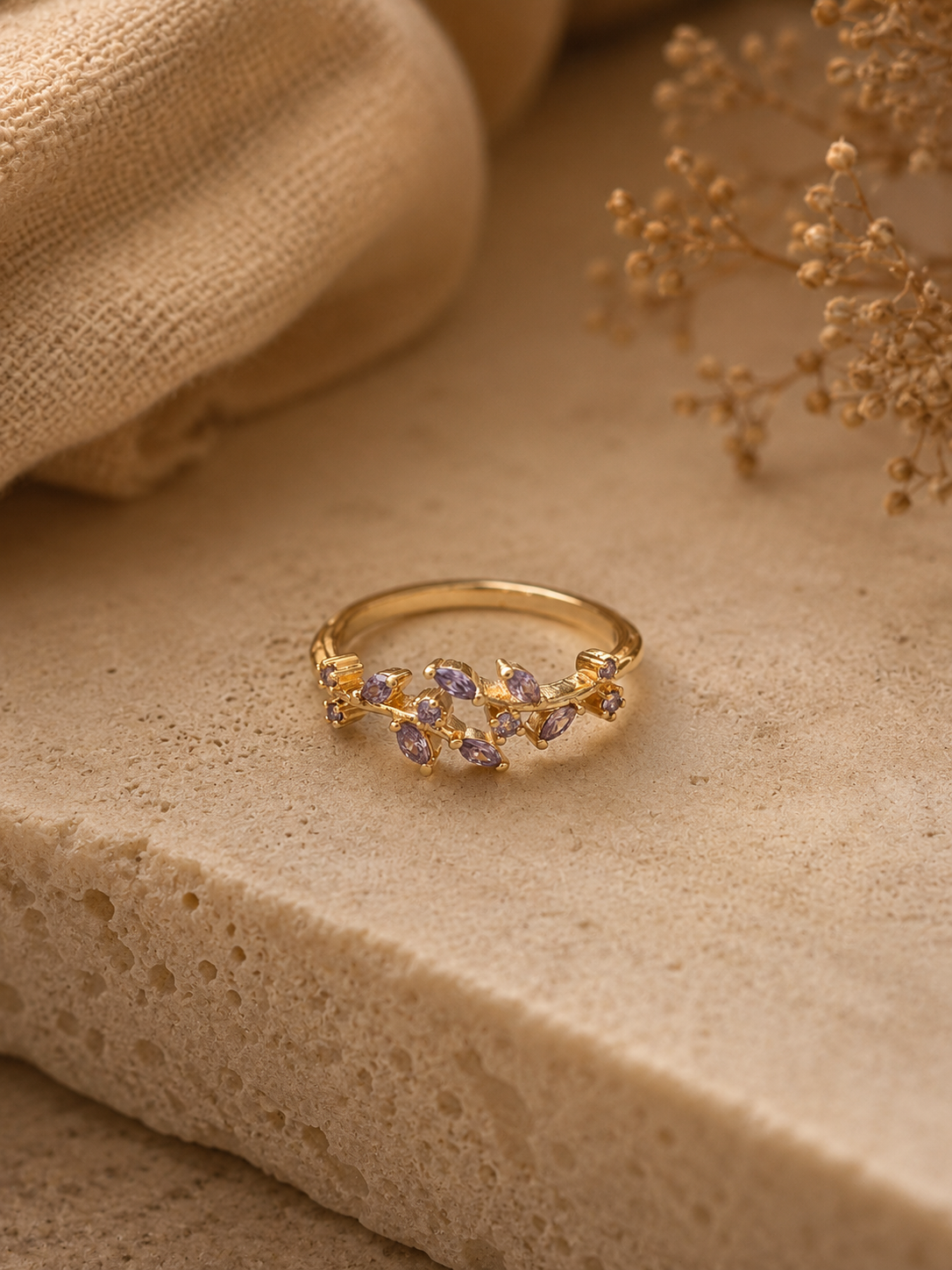 Adeline leaf ring (purple)