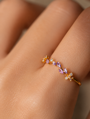 Adeline leaf ring (purple)