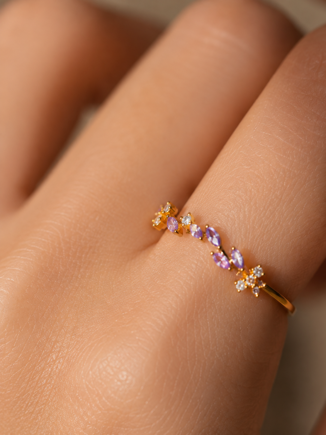 Adeline leaf ring (purple)