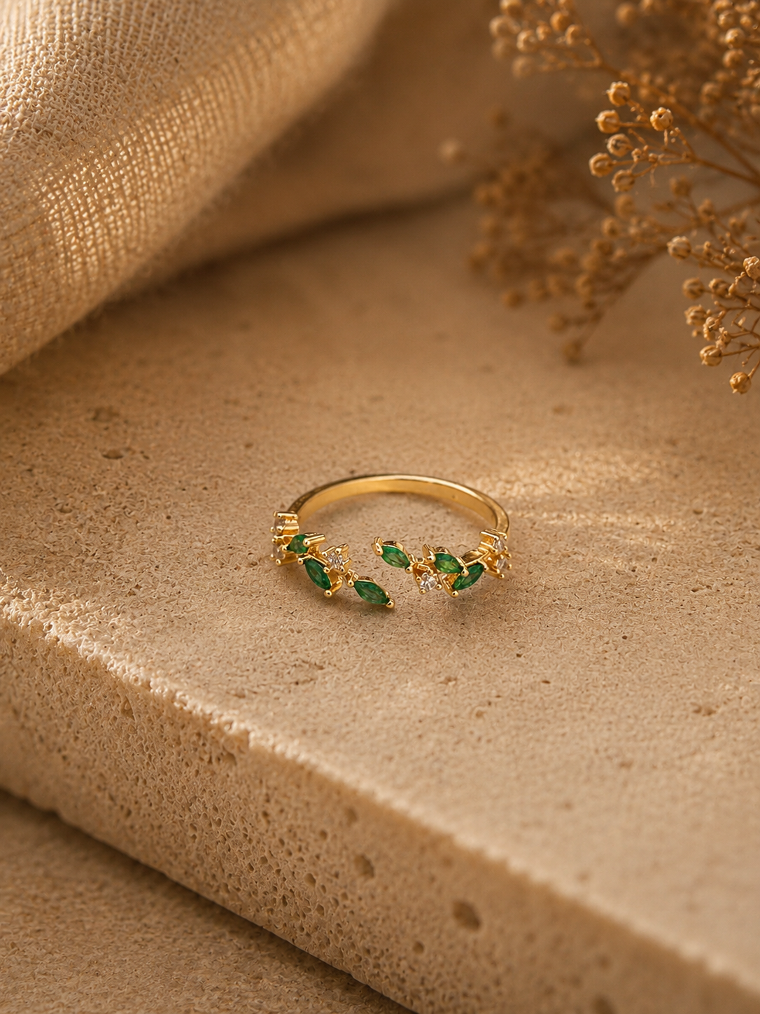 Adeline leaf ring (green)