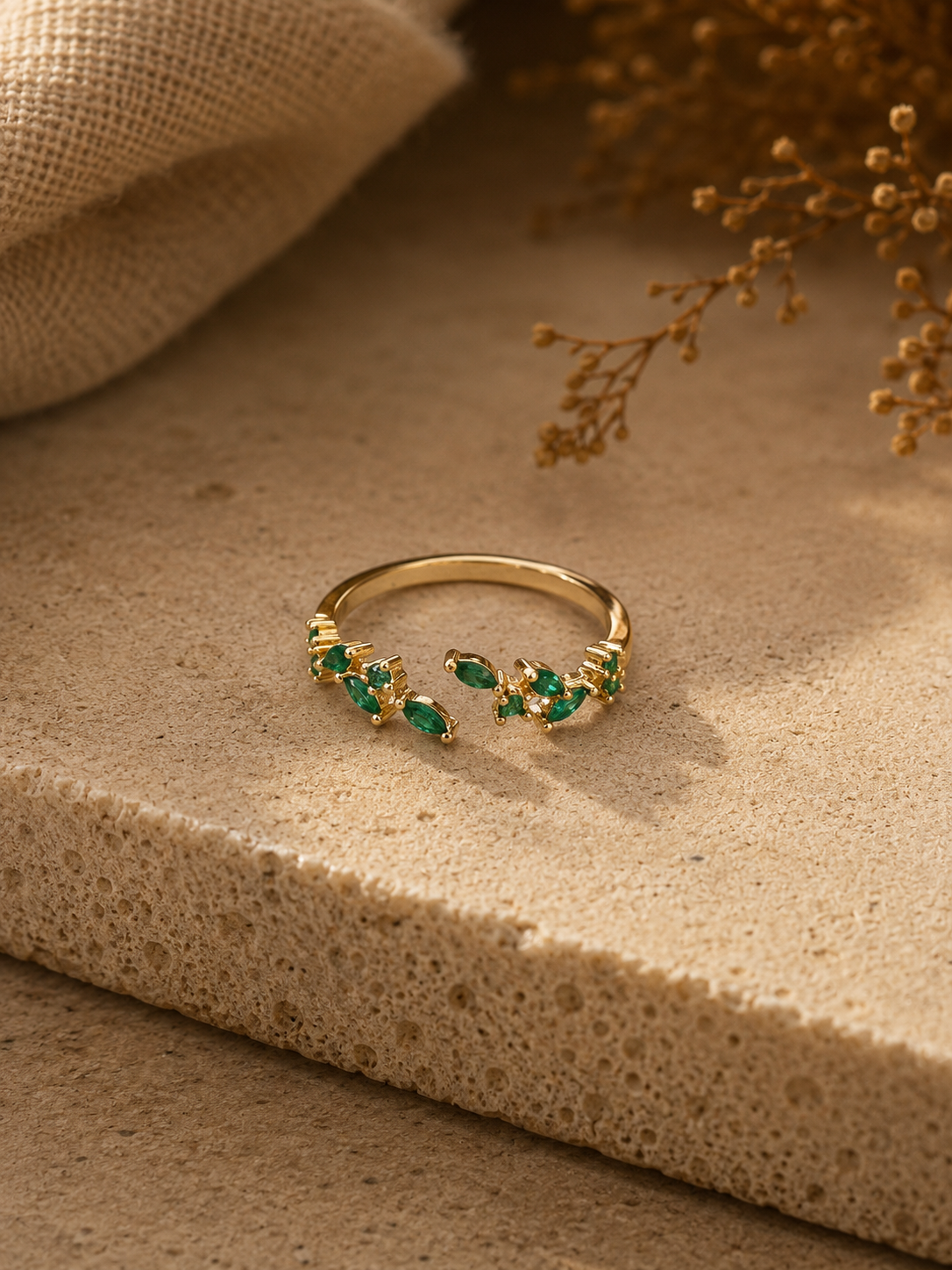 Adeline leaf ring (green)