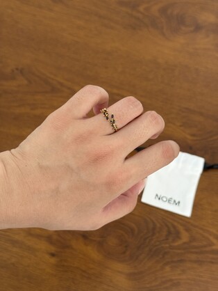 Adeline leaf ring (black)