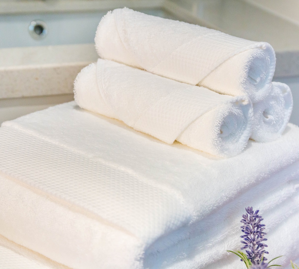 Egyptian Cotton 700gsm Bath Towel