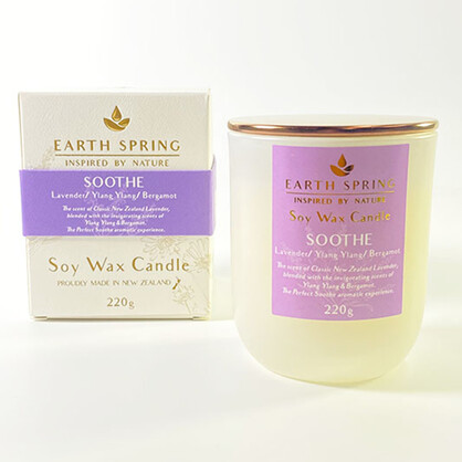 Earth Spring SOOTHE Soy wax crystal candle 220g