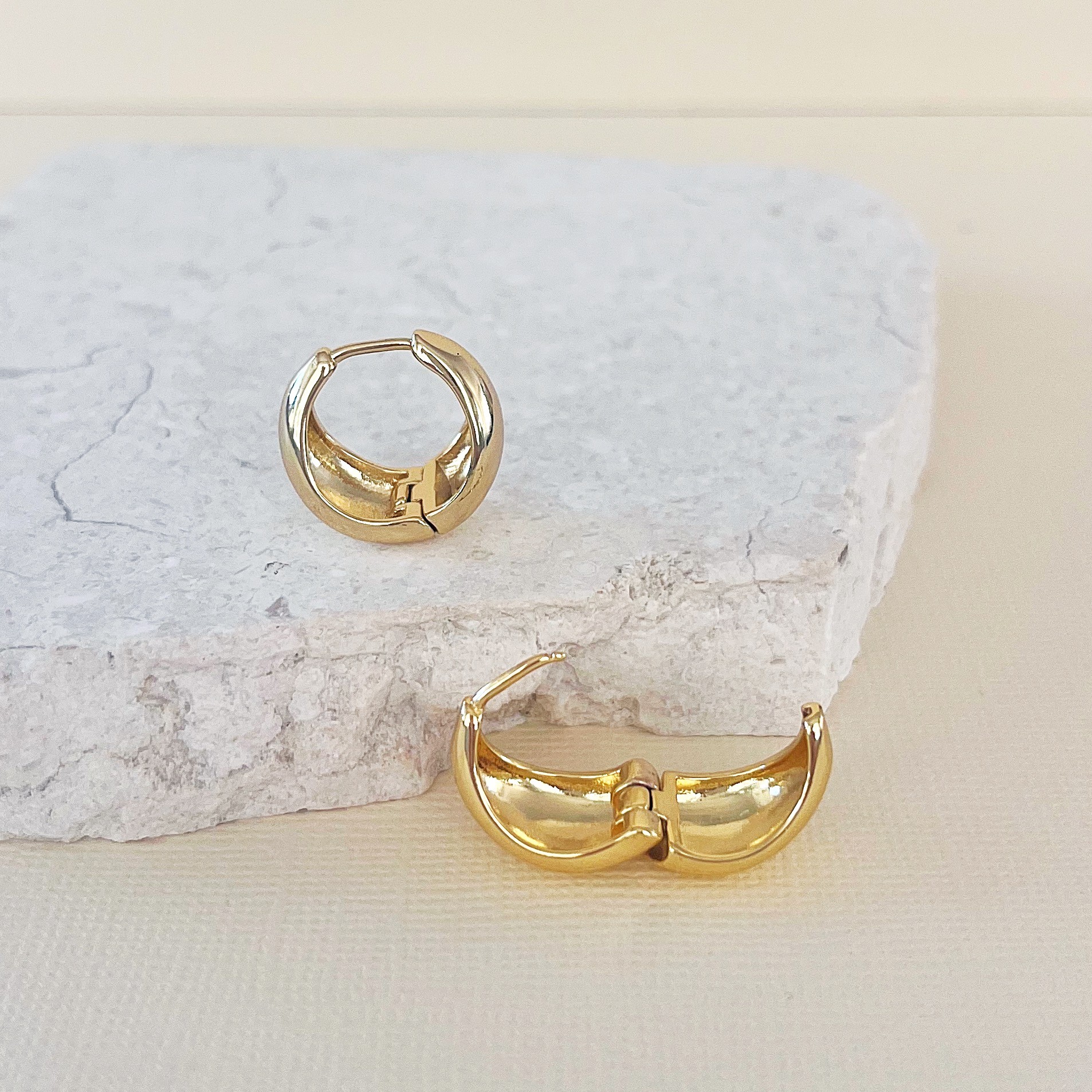 Yvette Earrings | Gold