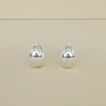 Yvette Earrings | Silver