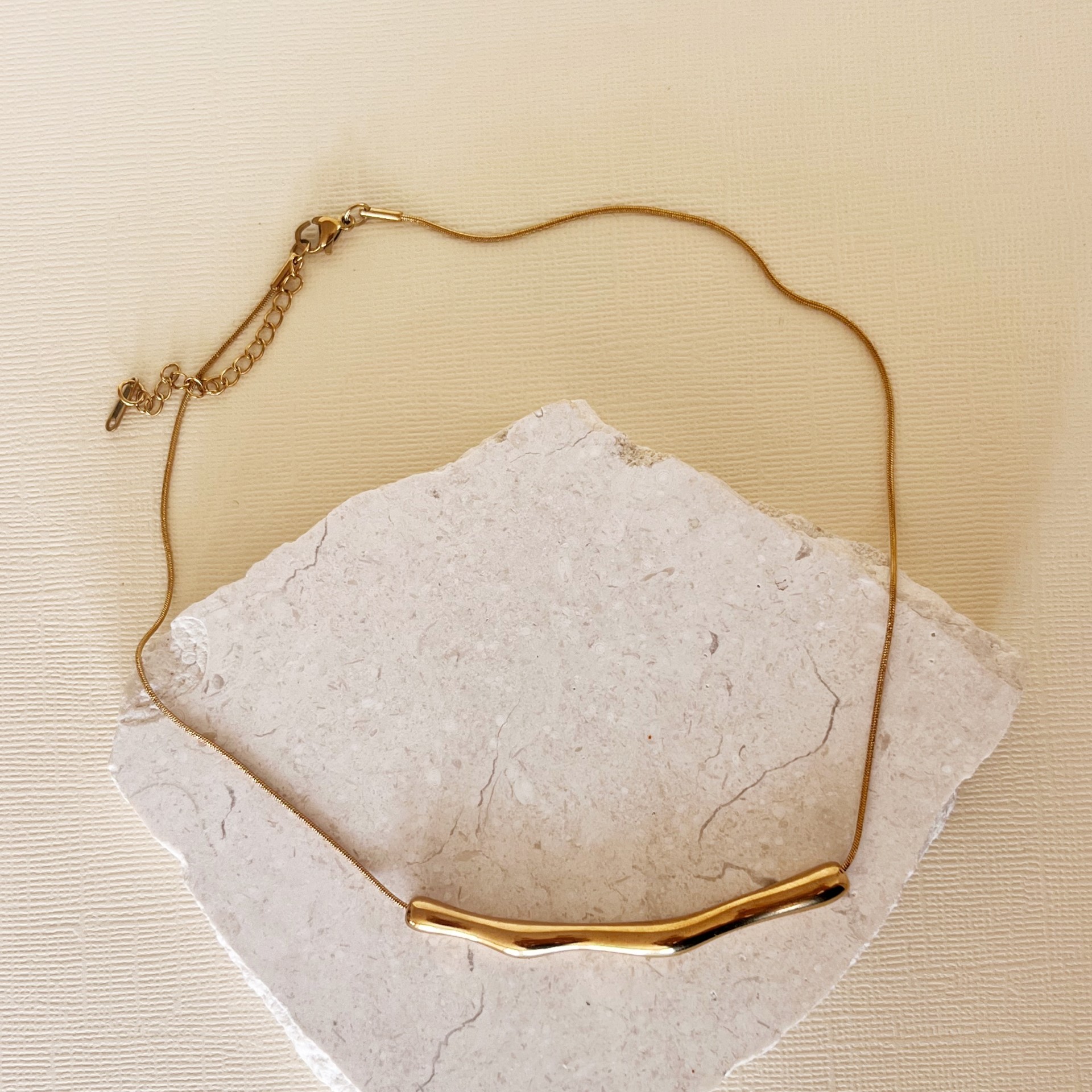 Ellis Necklace | Gold